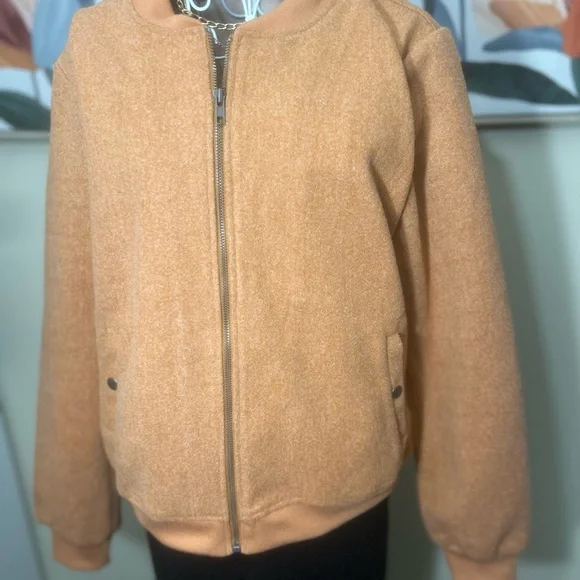 Staccato NWOT Warm Rust Bomber Jacket- Great Spring Jacket - Picture 3 of 5